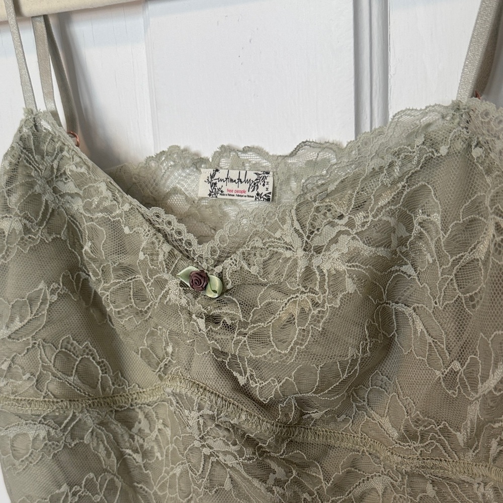 Free people Lace Camisole Top in sage green - Picture 3 of 4